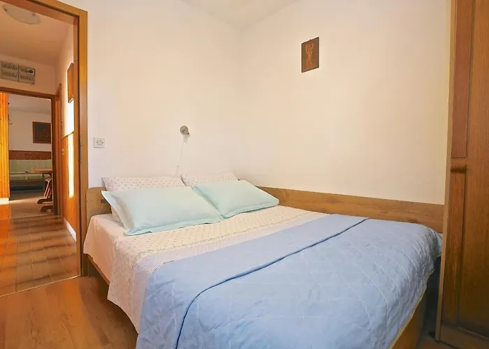 9255c Apartment